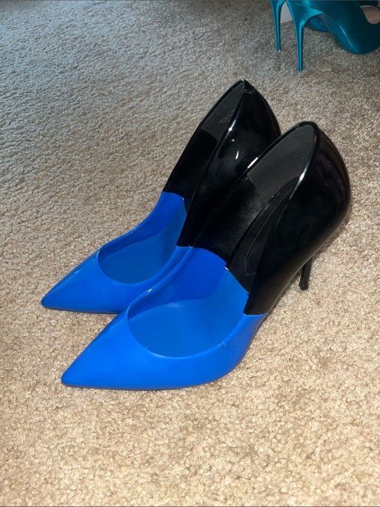 Aldo Shoes - ALDO Two-Tone Blue and Black Pointed Toe Pumps